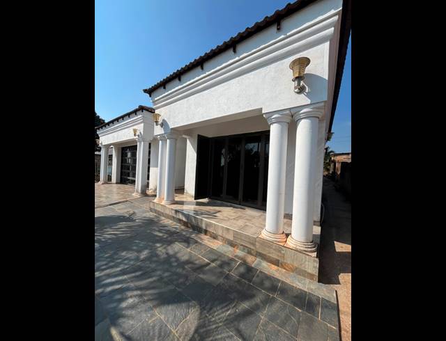 3 BEDROOM HOUSE FOR SALE IN SIBASA